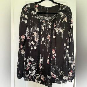 White House Black Market Blouse